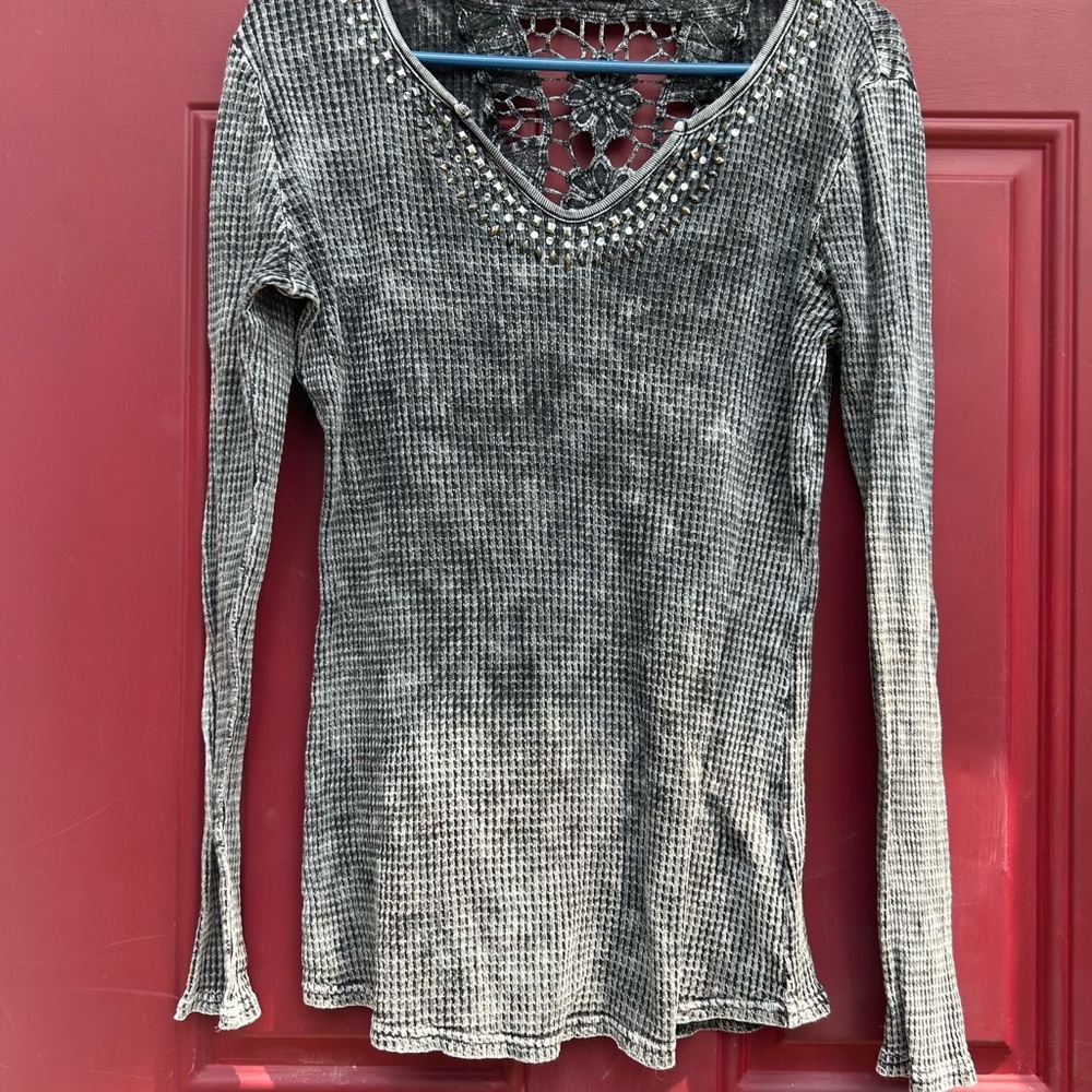 Gray Ribbed Embellished Blouse size large